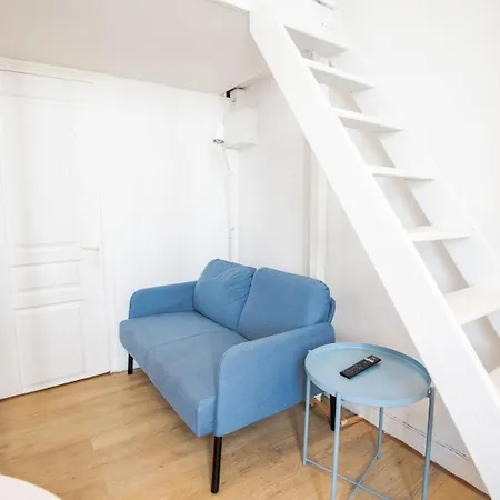 Little Victor Hugo Apartment