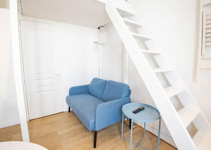 Little Victor Hugo Apartment